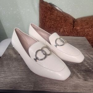 27 EDIT | Cream Croc Embossed Loafers Size: 7.5